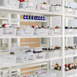 01 S09 摆放数十种天然精油